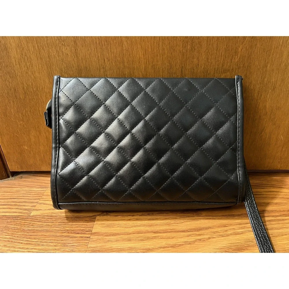 Younique 2018‎ Collection Make Up Bag Black Quilted Soft